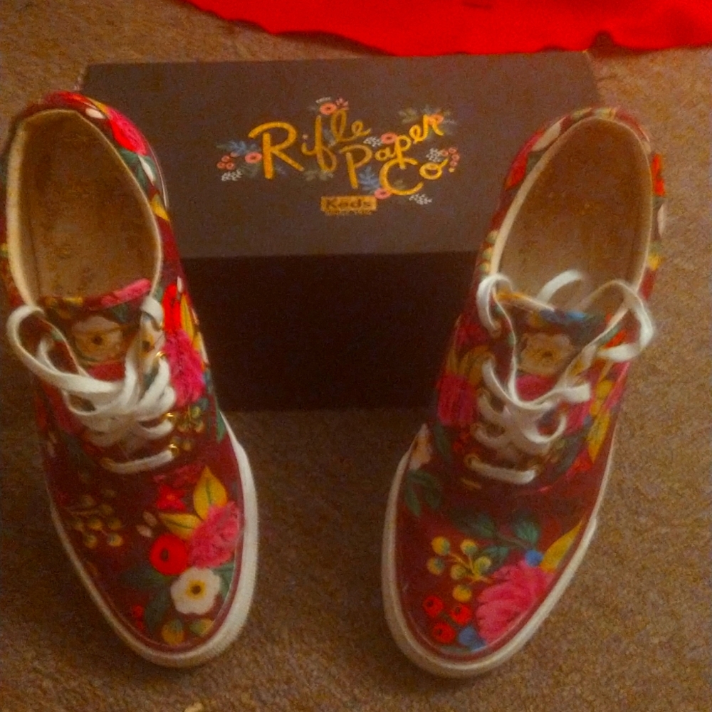 Sneakers only worn once